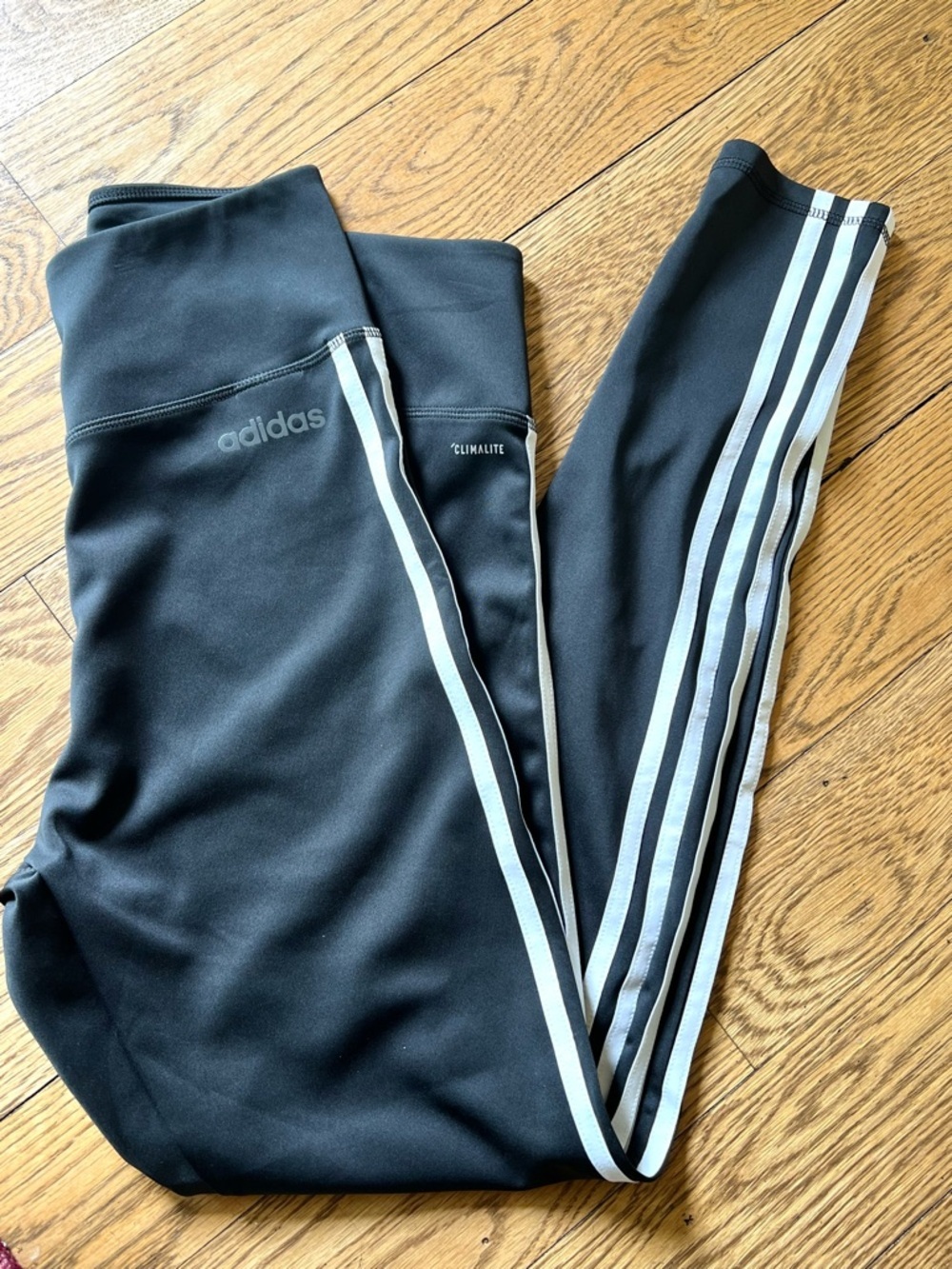 Adidas Climate Black Athletic/Yoga Leggings Women’s Size L